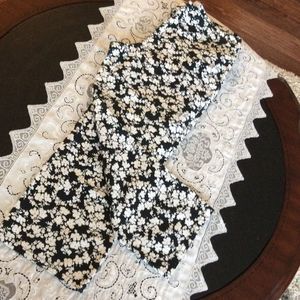 👀💞Calvin Klein Jeans💞Capri pants